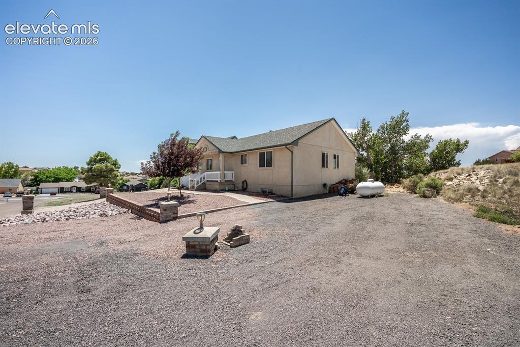 841 S Dogwood Drive Pueblo CO 81007