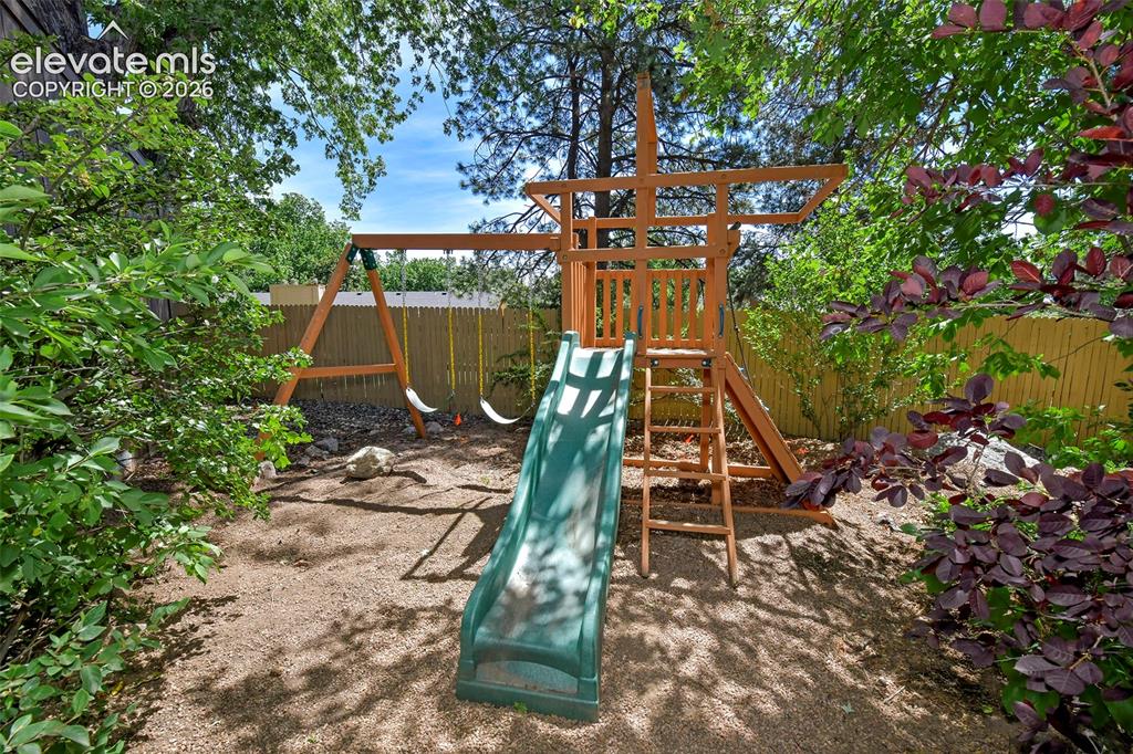 160 Clubridge Place Colorado Springs CO 80906