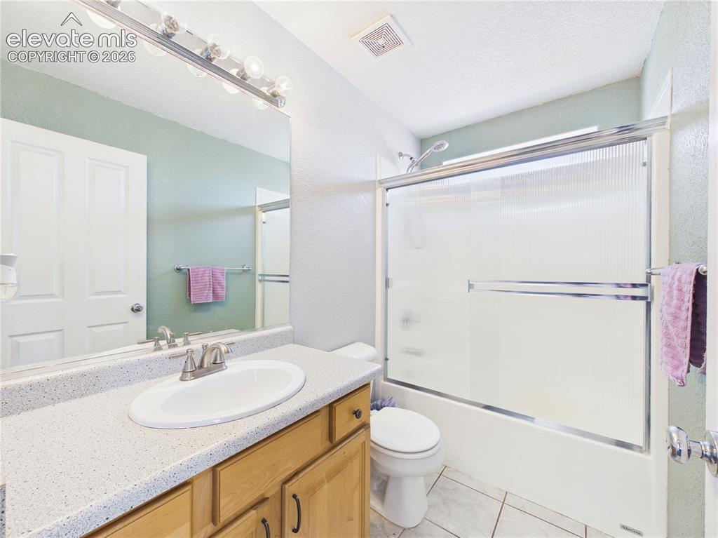 1620 W Camino De Los Ranchos Pueblo West CO 81007