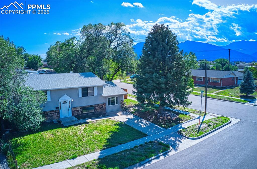 1547 Server Drive Colorado Springs CO 80910