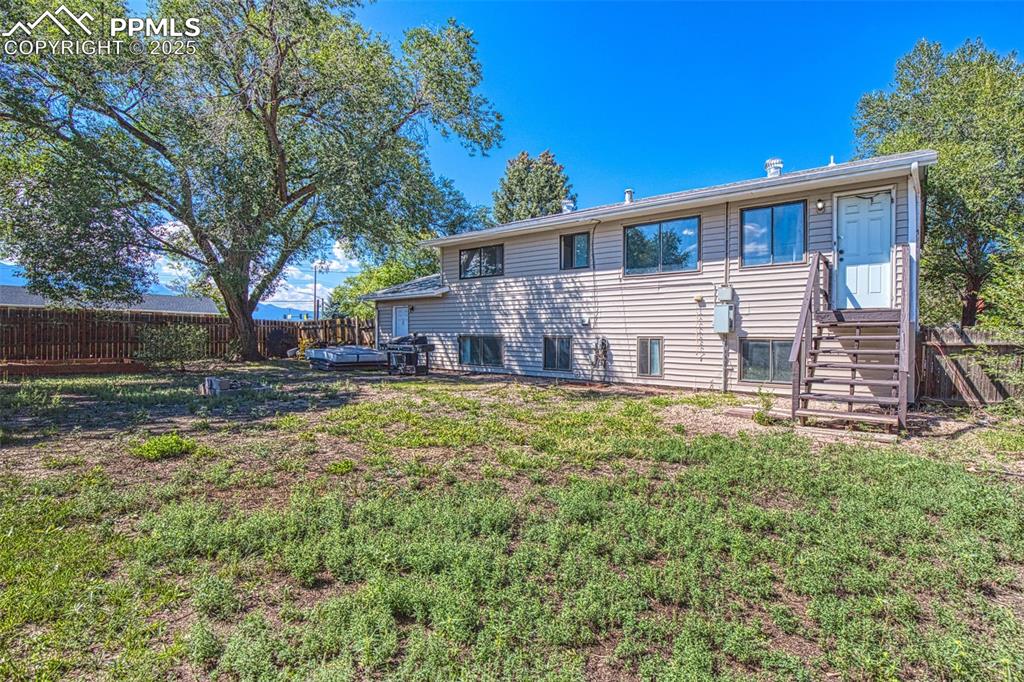 1547 Server Drive Colorado Springs CO 80910