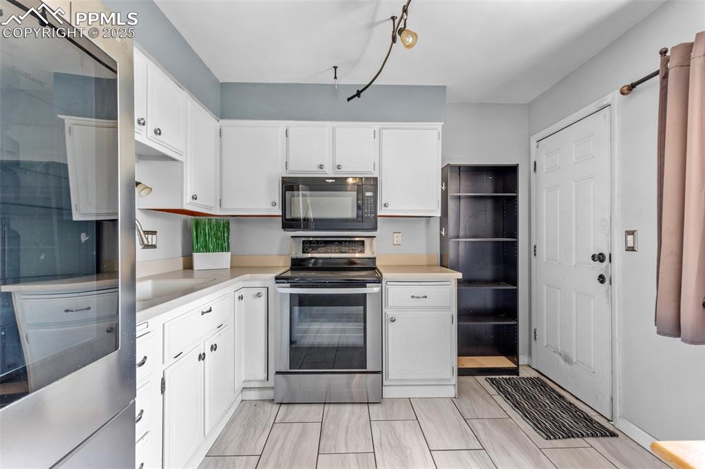 1547 Server Drive Colorado Springs CO 80910