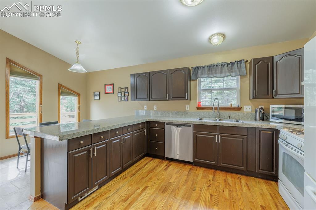37 Silbani Lane Florissant CO 80816