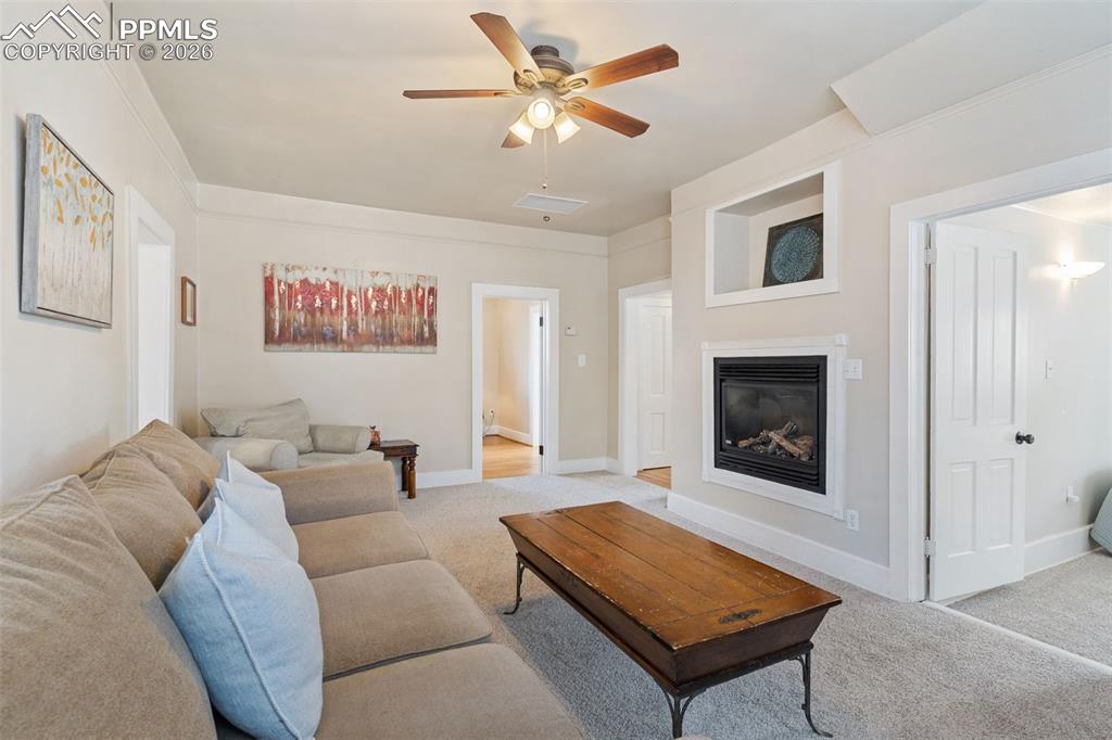 1532 W Cheyenne Road Colorado Springs CO 80906