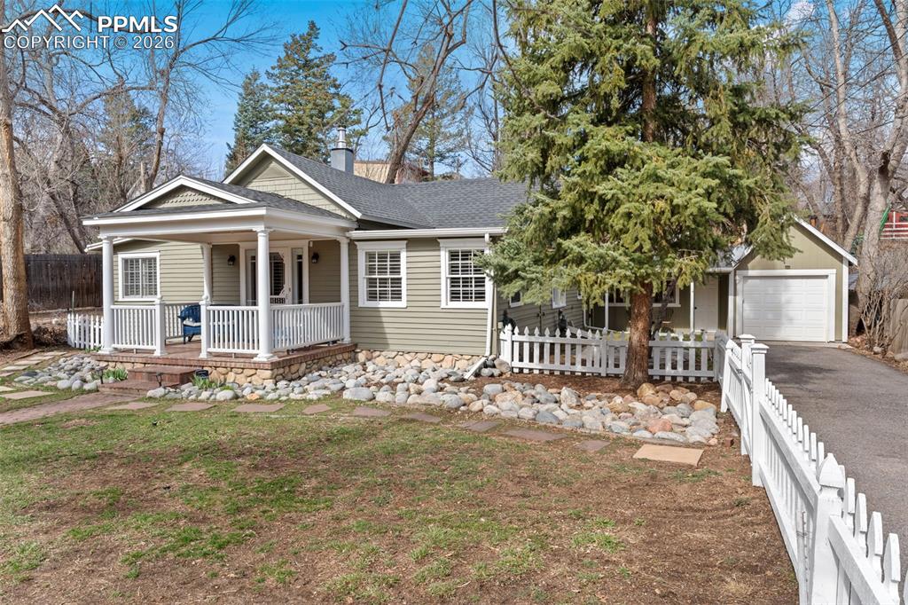 1532 W Cheyenne Road Colorado Springs CO 80906