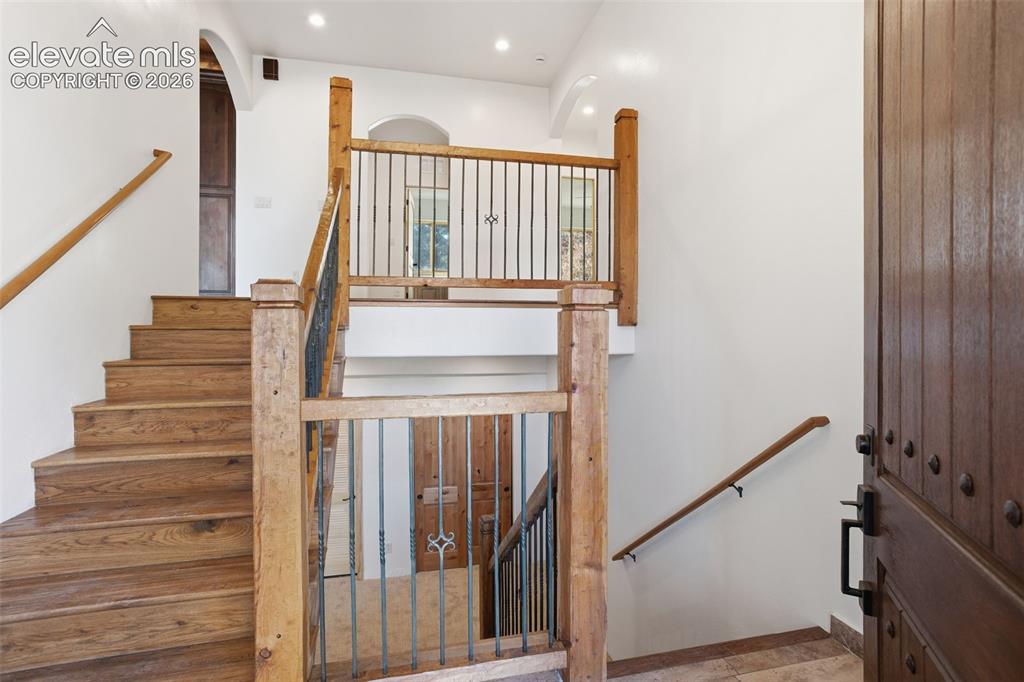 6840 Oak Valley Lane Colorado Springs CO 80919