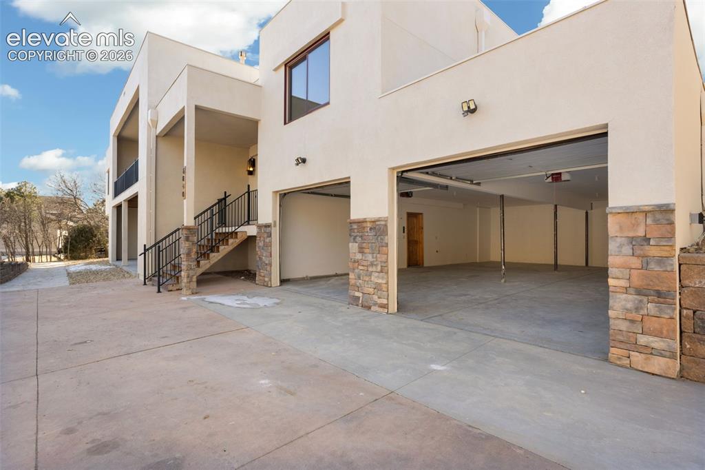 6840 Oak Valley Lane Colorado Springs CO 80919