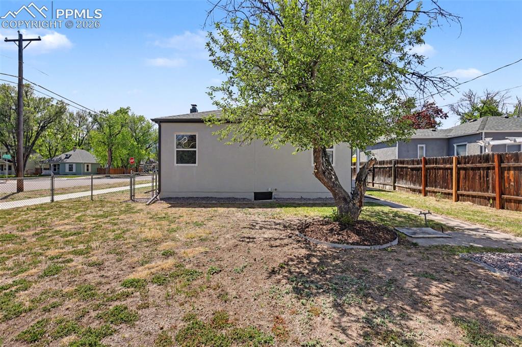 1301 N El Paso Street Colorado Springs CO 80903