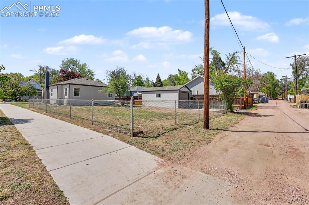 1301 N El Paso Street Colorado Springs CO 80903