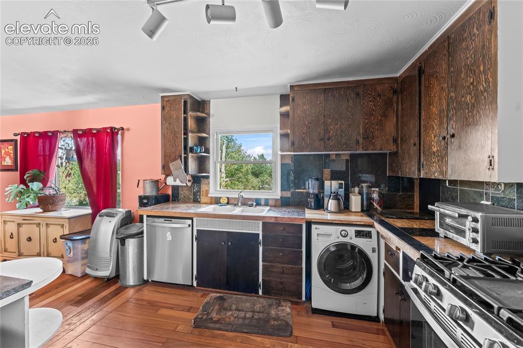 11 Oak Place Manitou Springs CO 80829