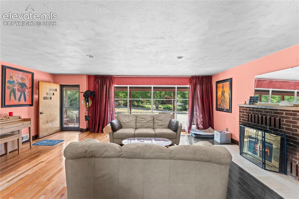 11 Oak Place Manitou Springs CO 80829