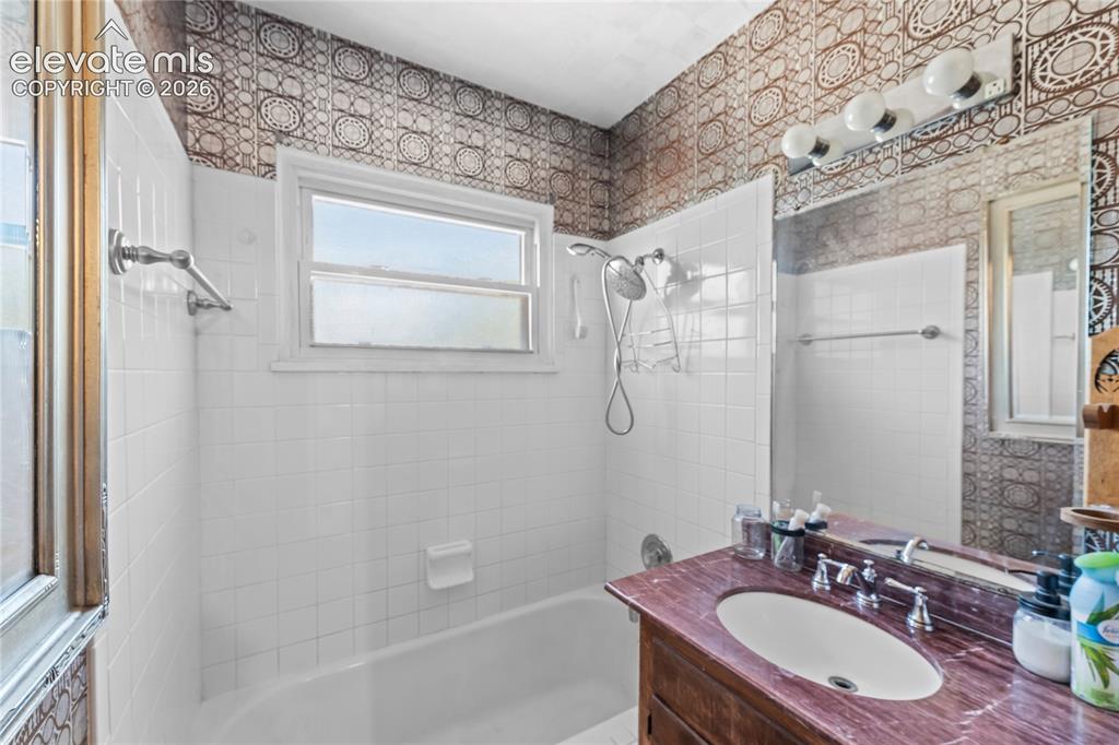 11 Oak Place Manitou Springs CO 80829