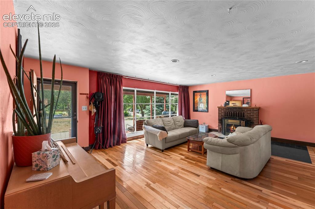 11 Oak Place Manitou Springs CO 80829