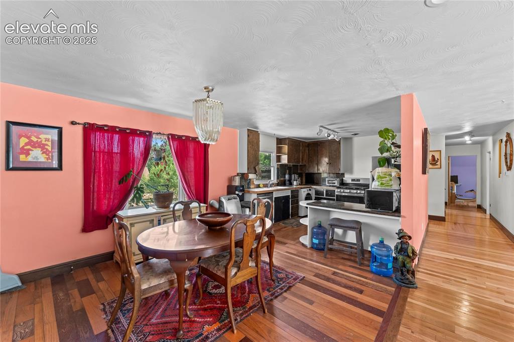 11 Oak Place Manitou Springs CO 80829