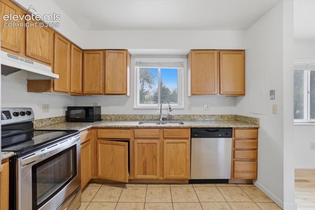 3111 Shadowglen Way Colorado Springs CO 80918