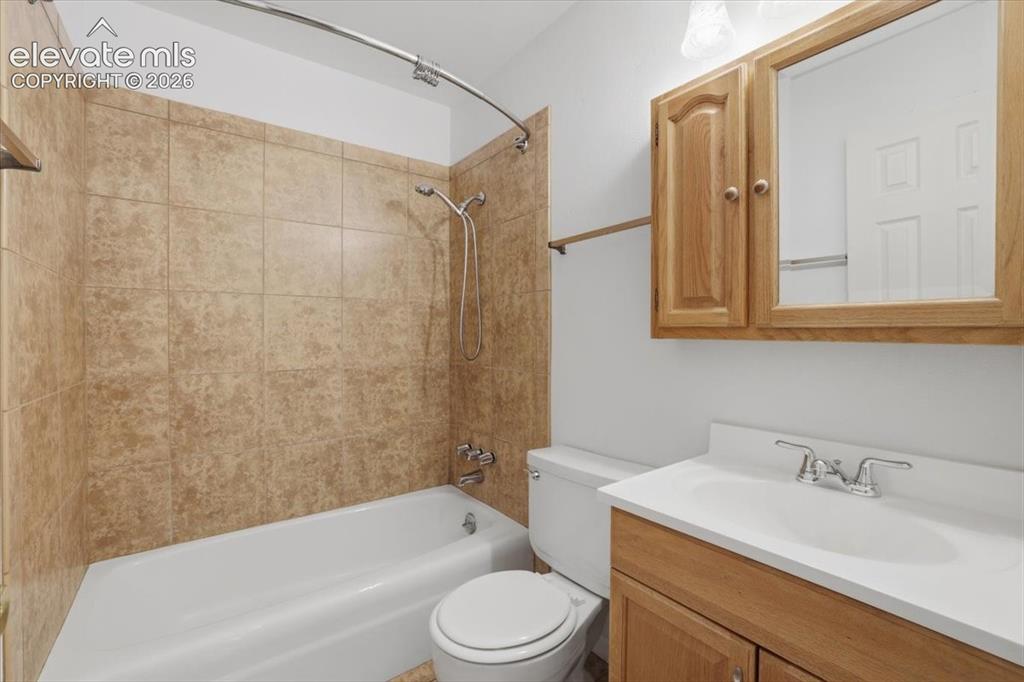 3111 Shadowglen Way Colorado Springs CO 80918