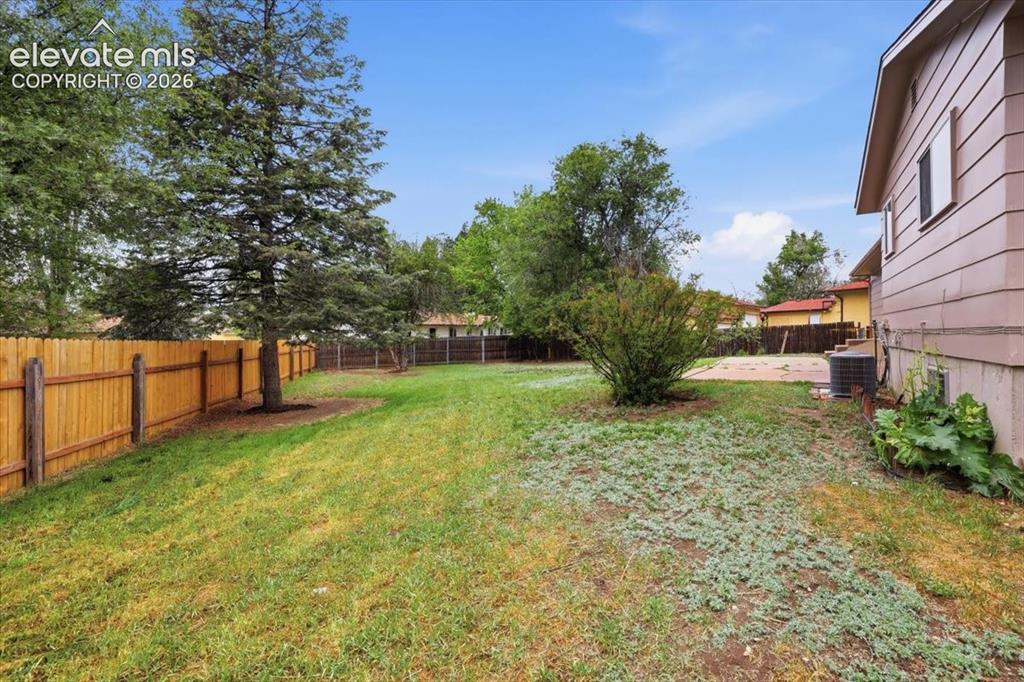 3111 Shadowglen Way Colorado Springs CO 80918