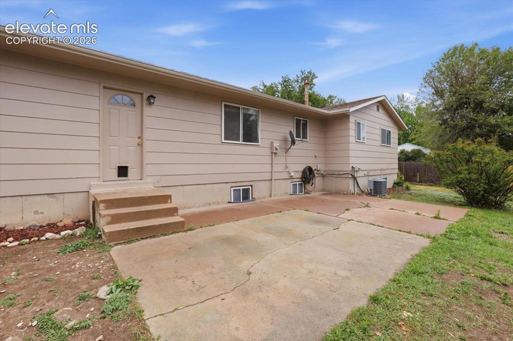 3111 Shadowglen Way Colorado Springs CO 80918
