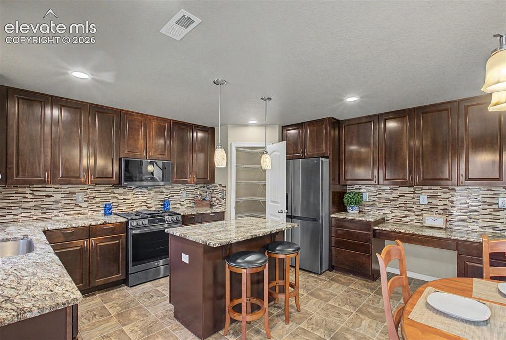 984 Diamond Rim Drive Colorado Springs CO 80921