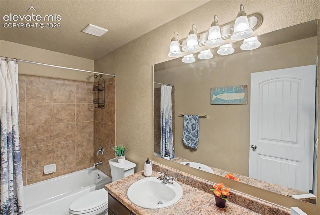 984 Diamond Rim Drive Colorado Springs CO 80921