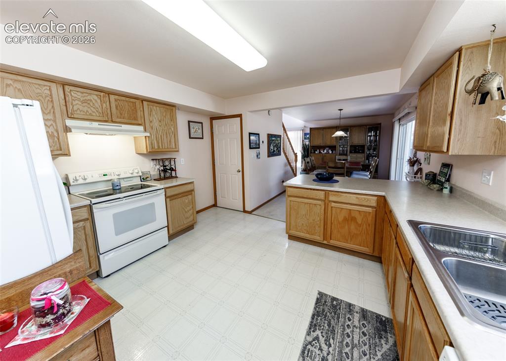 5842 Wisteria Drive Colorado Springs CO 80919