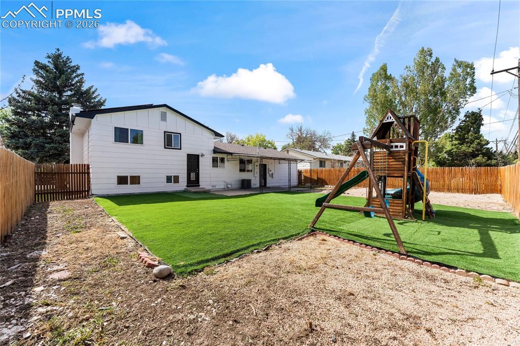 1023 Fosdick Drive Colorado Springs CO 80909