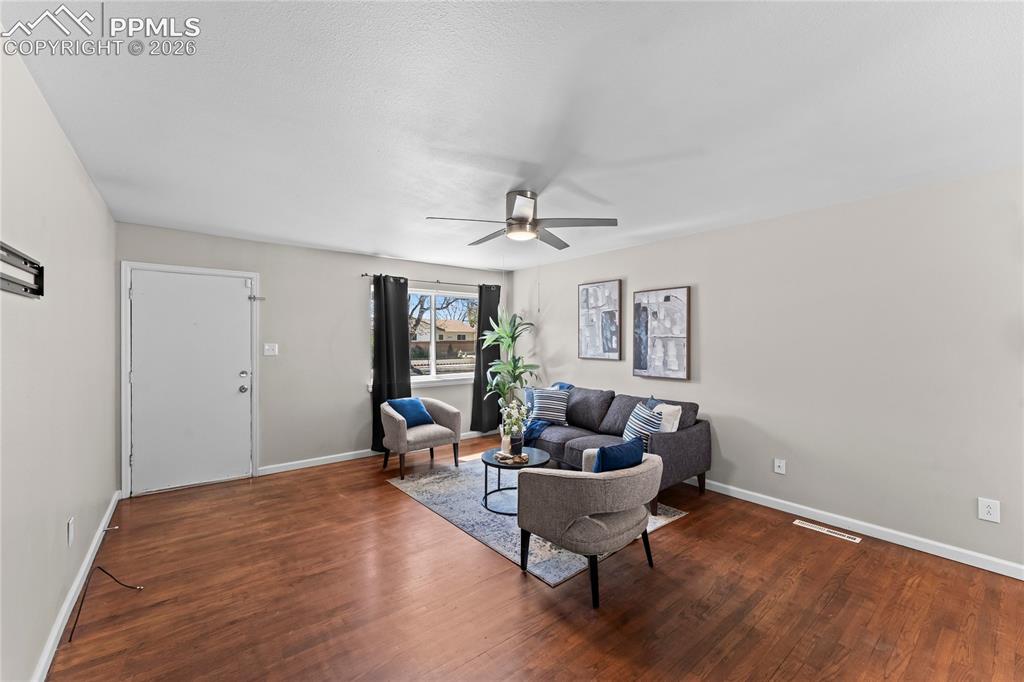 1023 Fosdick Drive Colorado Springs CO 80909