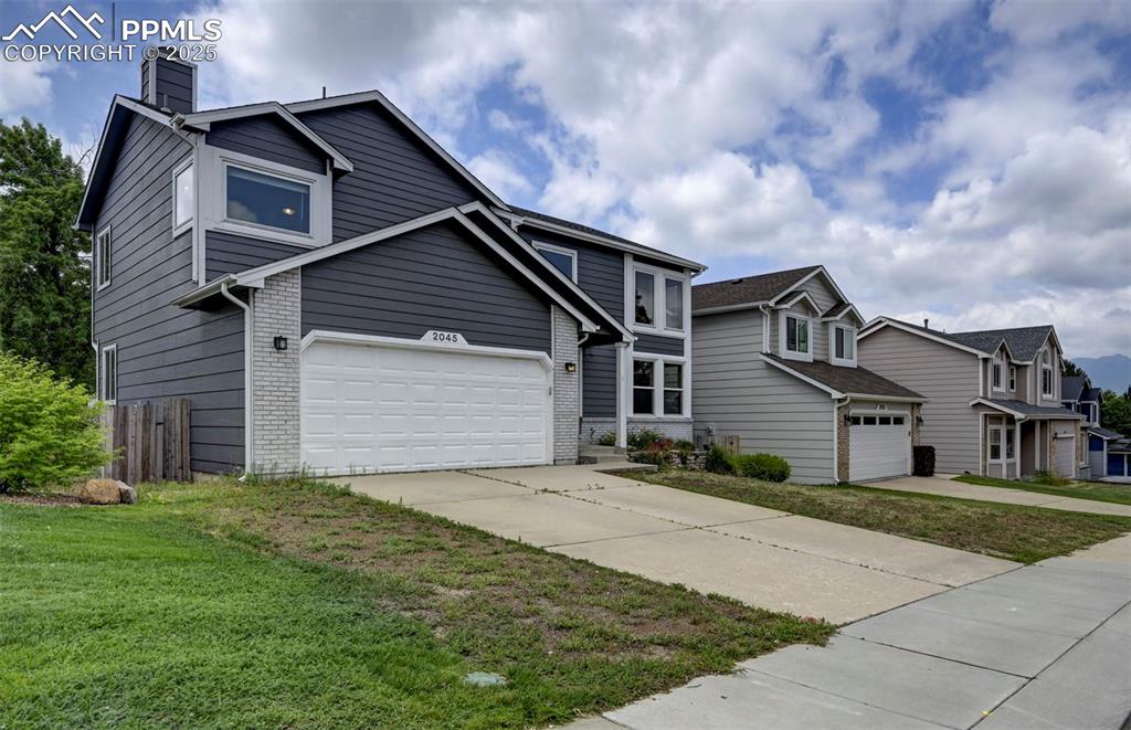 2045 Bramblwood Lane Colorado Springs CO 80920