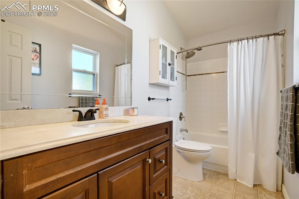 1089 N Swayback Drive Fountain CO 80817