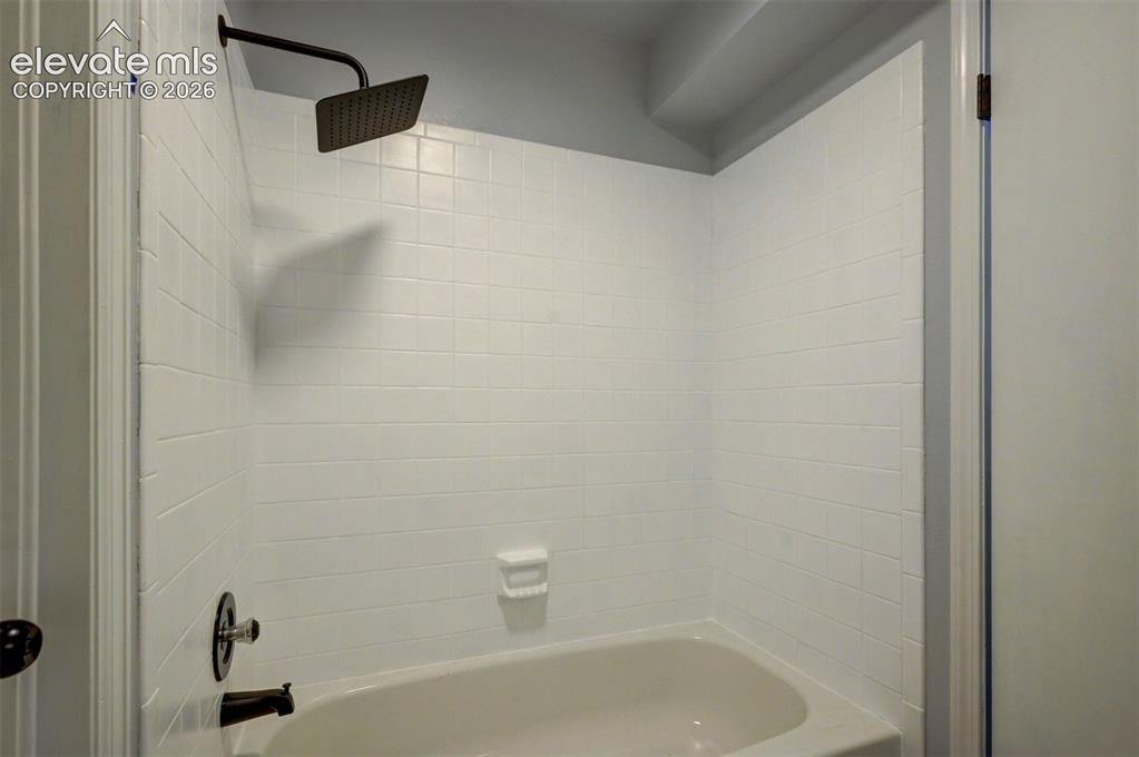 2150 Heathercrest Drive Colorado Springs CO 80915