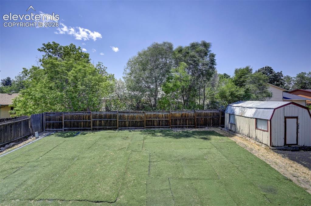 2150 Heathercrest Drive Colorado Springs CO 80915