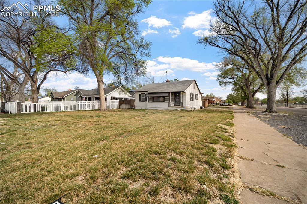 805 W Routt Avenue Pueblo CO 81004