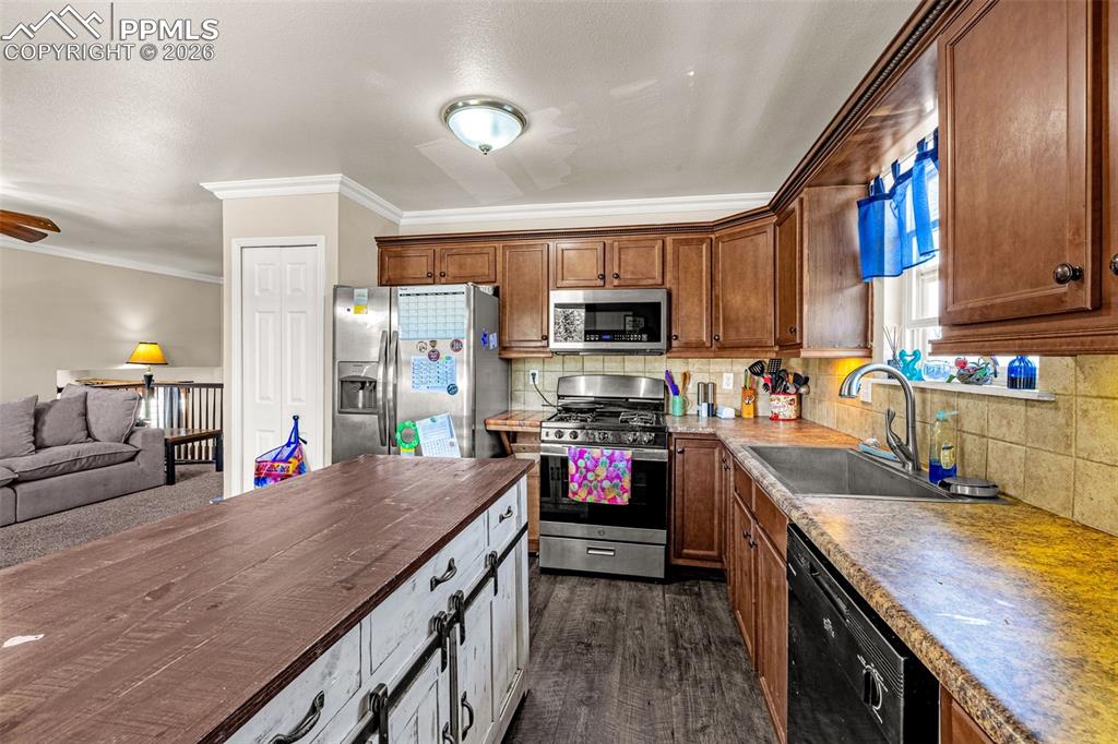 7115 Grand Valley Drive Colorado Springs CO 80911
