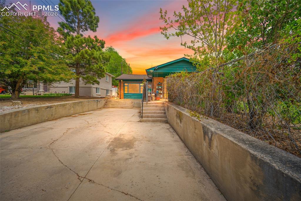 610 Hilltop Drive Colorado Springs CO 80905