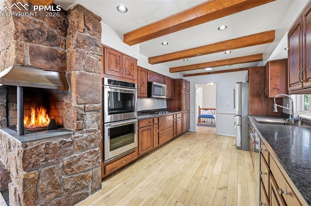 7518 Vincent Drive Colorado Springs CO 80920