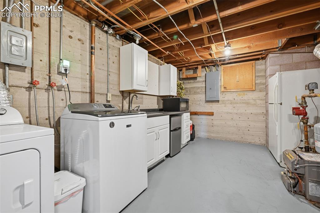 7518 Vincent Drive Colorado Springs CO 80920