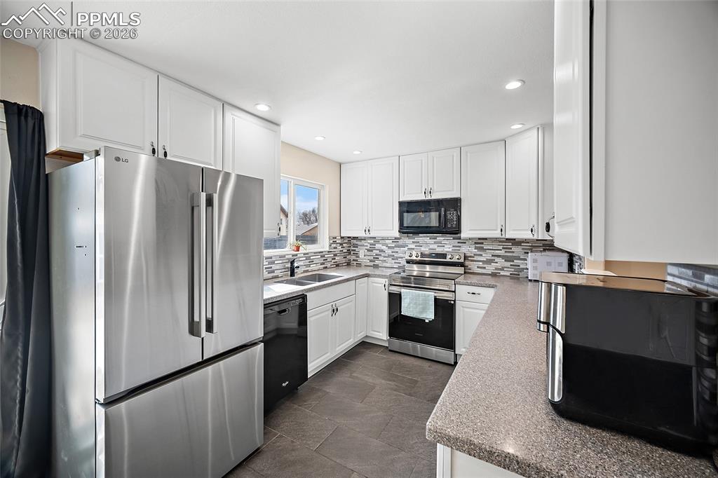 7045 Coolidge Court Colorado Springs CO 80911