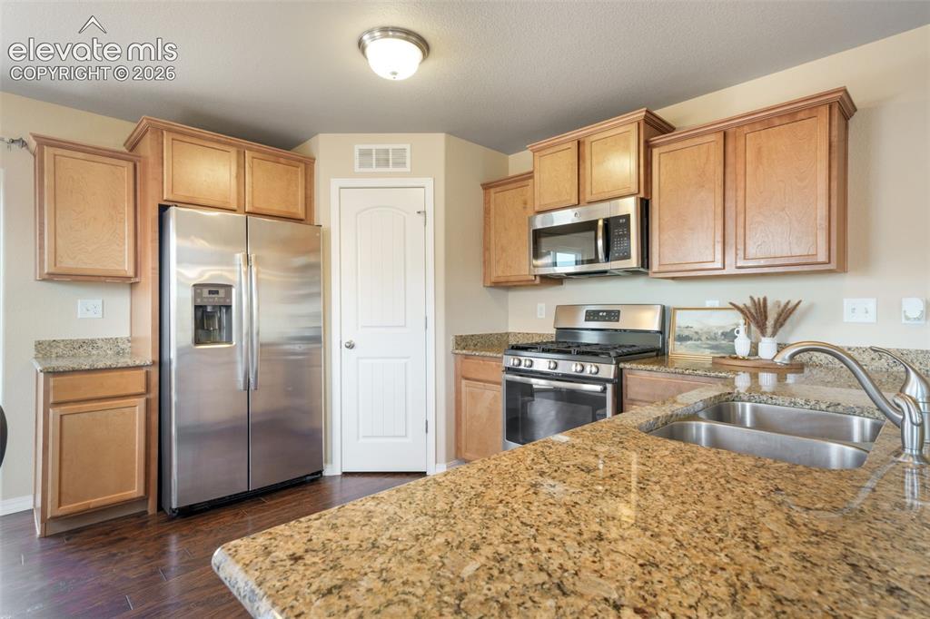 7704 Cruzer Heights Peyton CO 80831