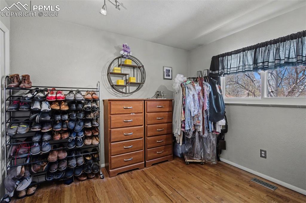 272 Fay Drive Colorado Springs CO 80911
