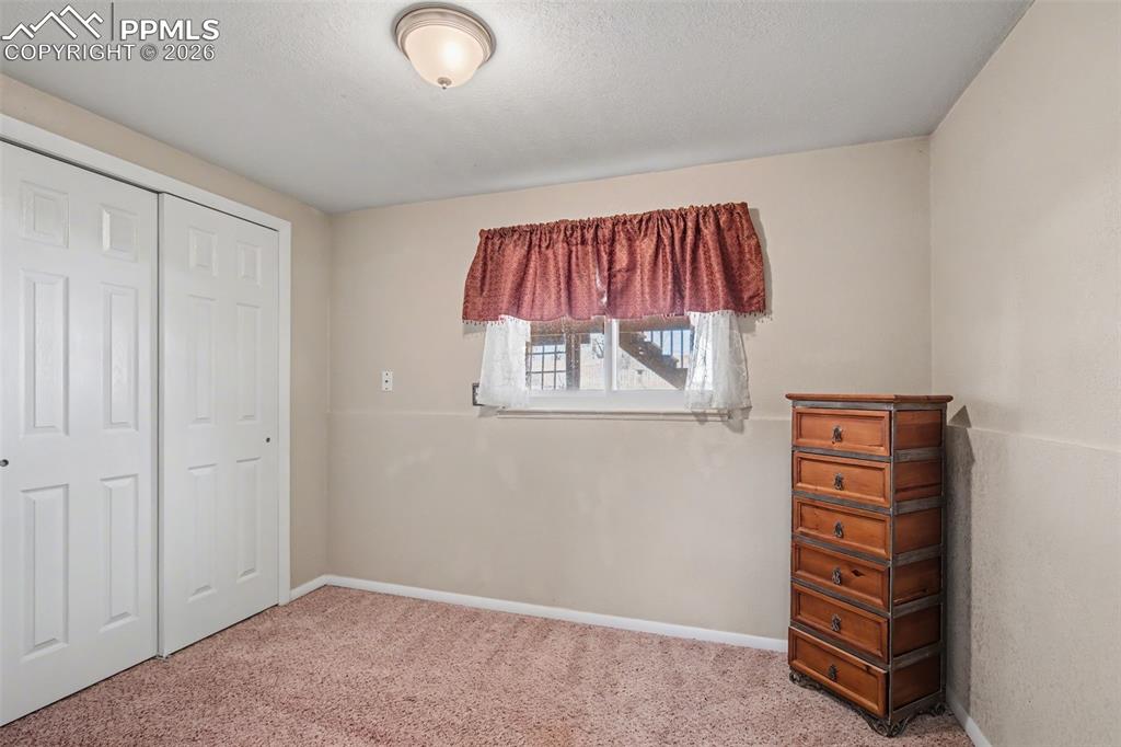 272 Fay Drive Colorado Springs CO 80911
