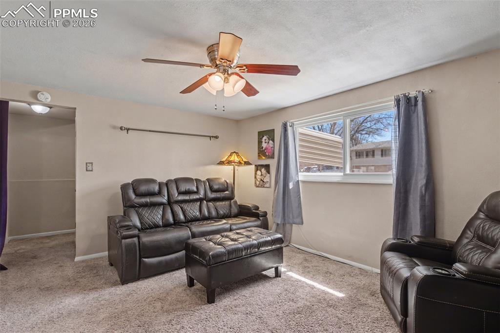 272 Fay Drive Colorado Springs CO 80911
