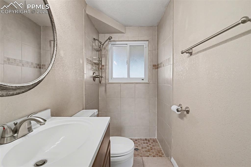 272 Fay Drive Colorado Springs CO 80911