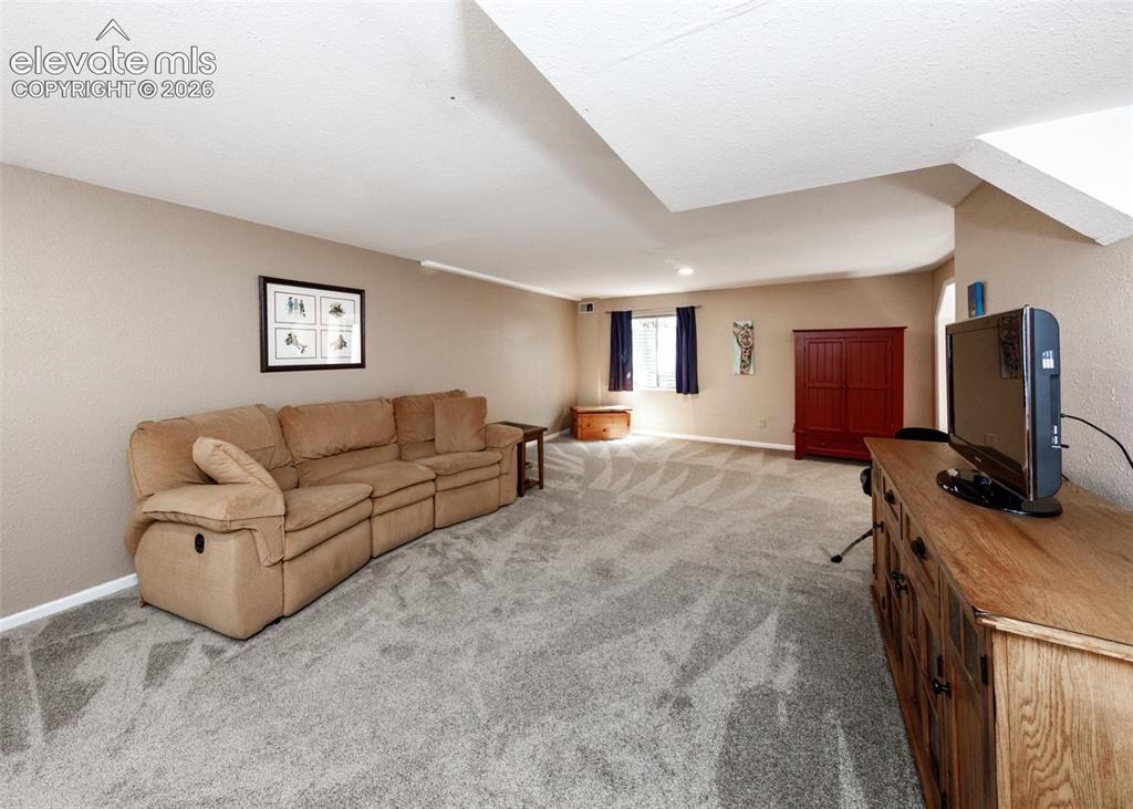 174 Tamarron Drive Colorado Springs CO 80919