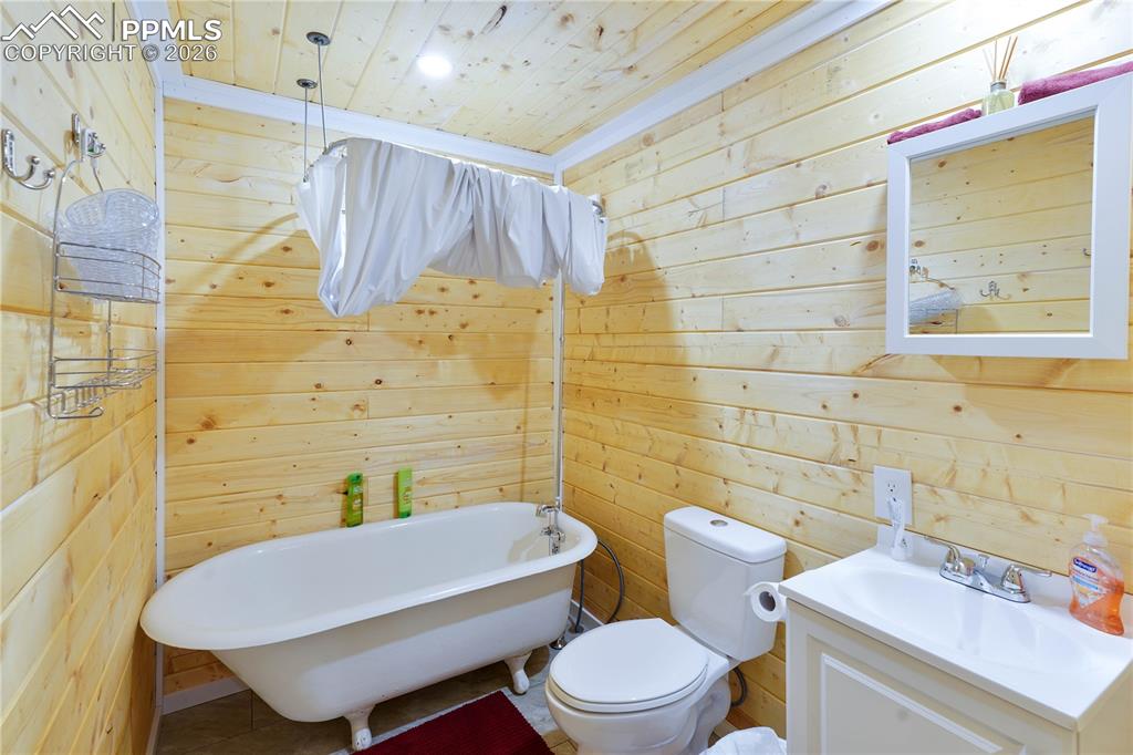 48 Angel Road Rye CO 81069