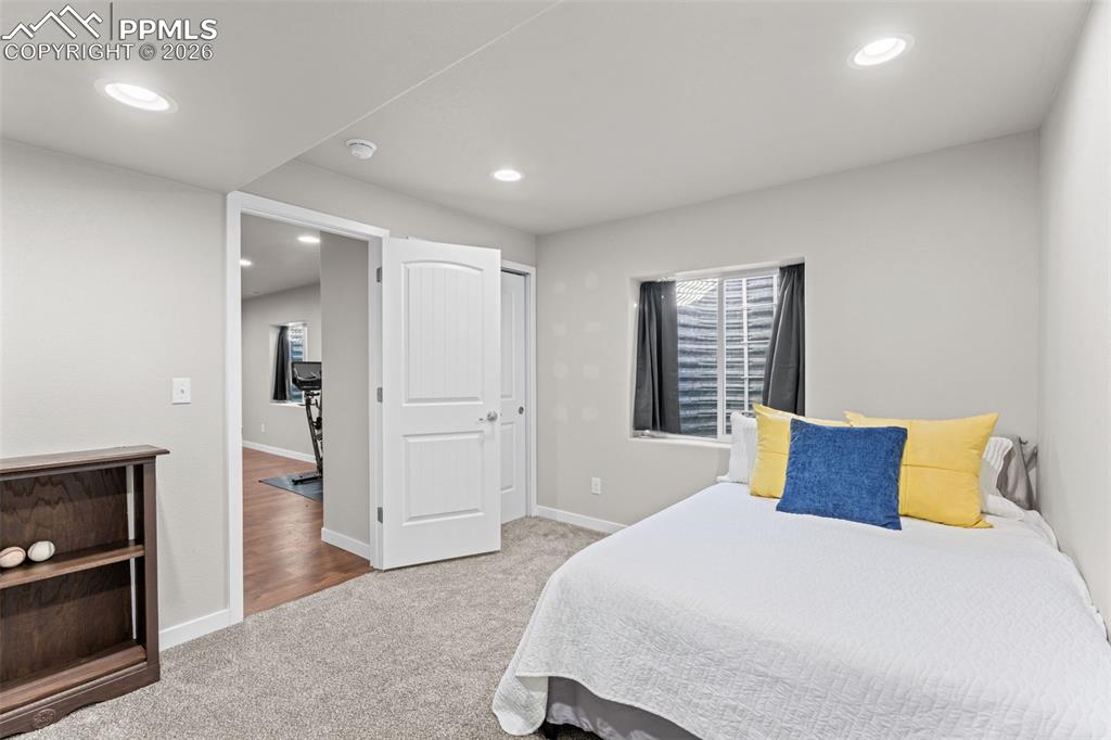 6233 Decker Drive Colorado Springs CO 80925