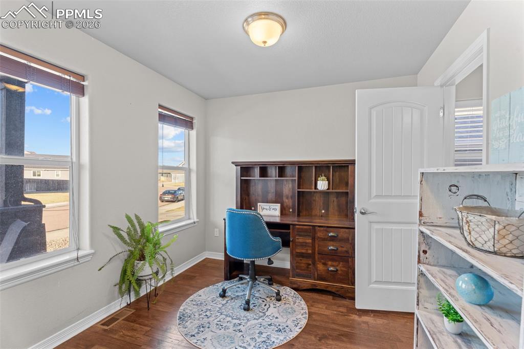 6233 Decker Drive Colorado Springs CO 80925