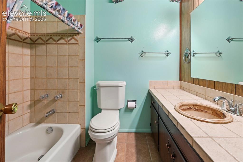 4422 Edwinstowe Avenue Colorado Springs CO 80907
