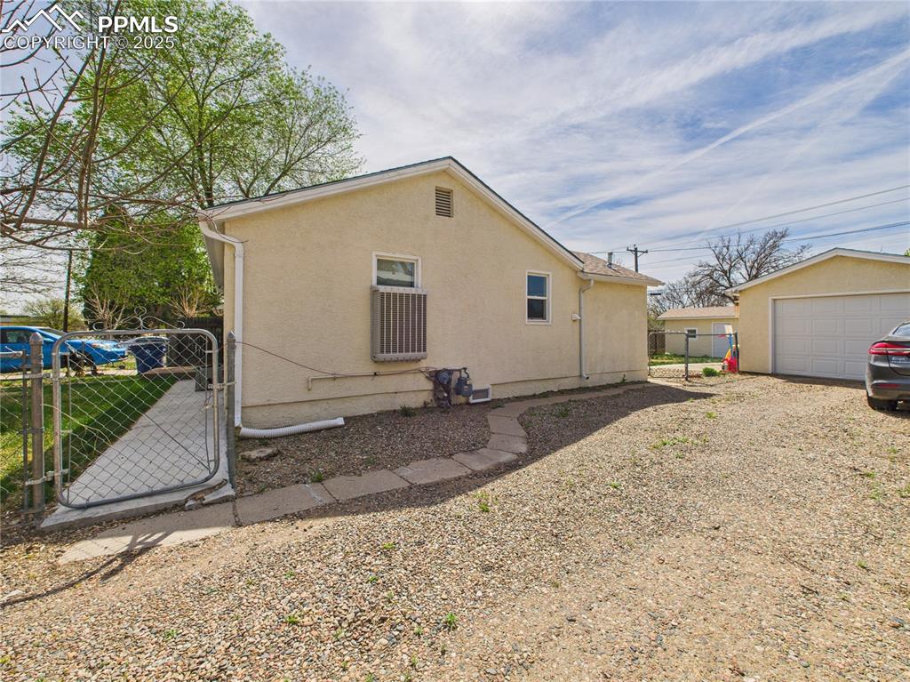 2006 E 14th Street Pueblo CO 81001