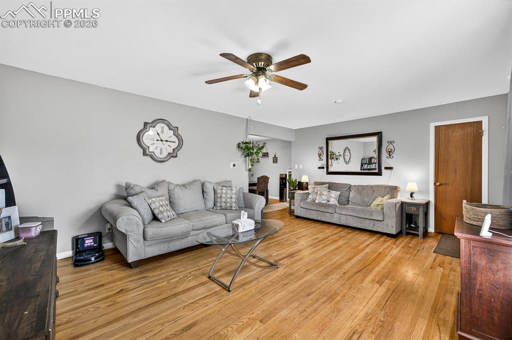 433 Ponderosa Drive Colorado Springs CO 80911