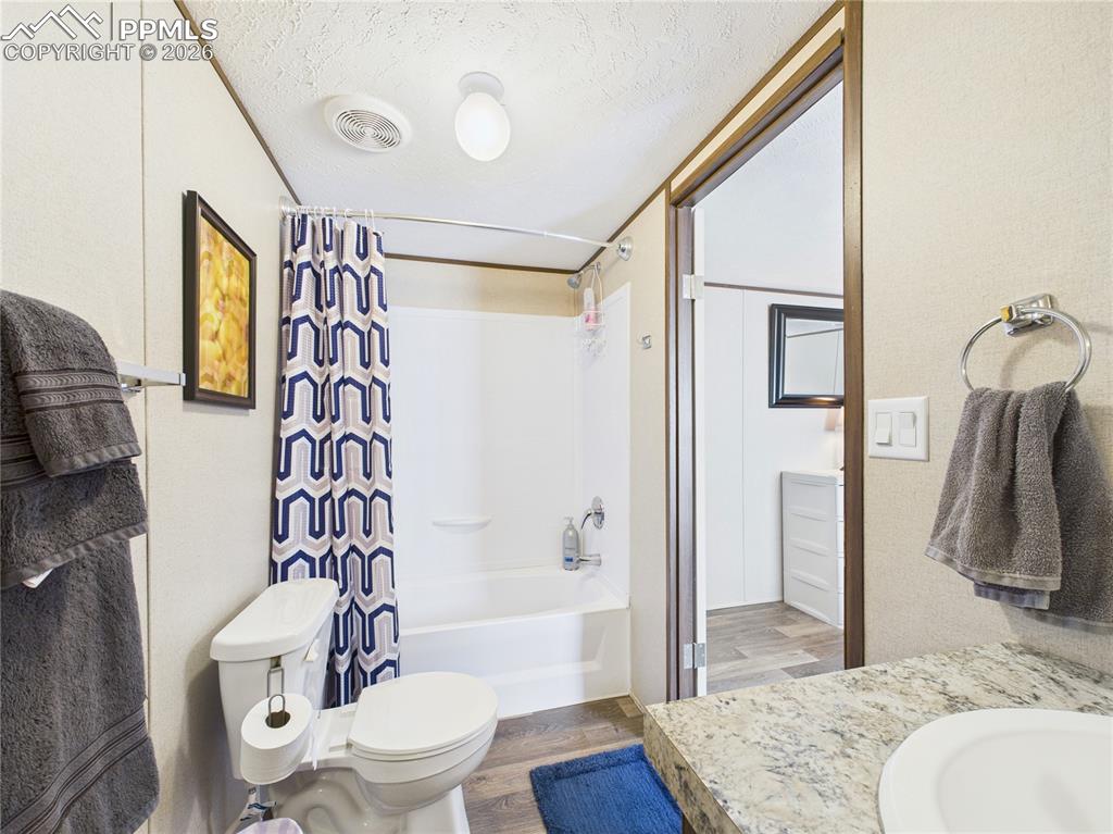 2412 Kara Court Pueblo CO 81004